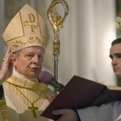 Bp Henryk Tomasik dziękuje za modlitwę i błogosławi wszystkim diecezjanom