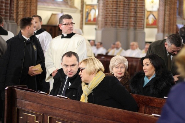 Ingres bp. Romualda Kamińskiego do praskiej katedry