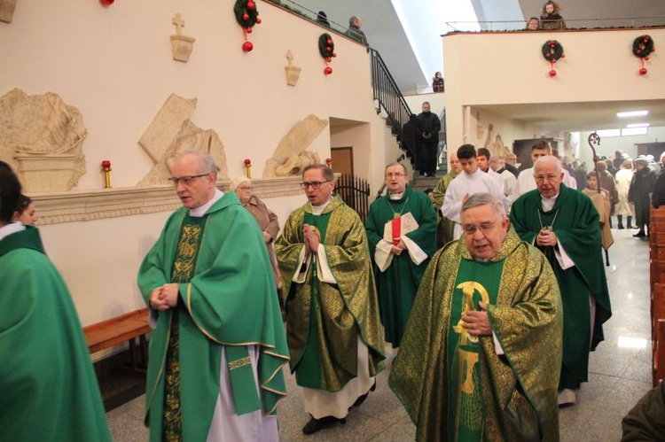 Poświęcenie ołtarza adoracji Najświętszego Sakramentu w Zielonej Górze