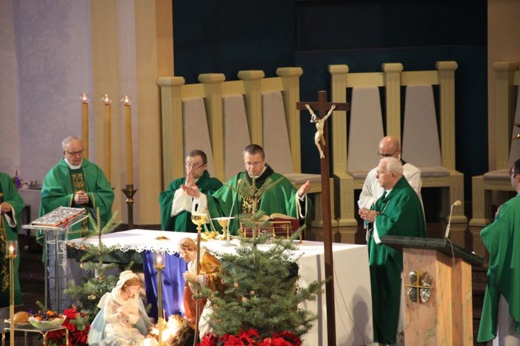 Poświęcenie ołtarza adoracji Najświętszego Sakramentu w Zielonej Górze