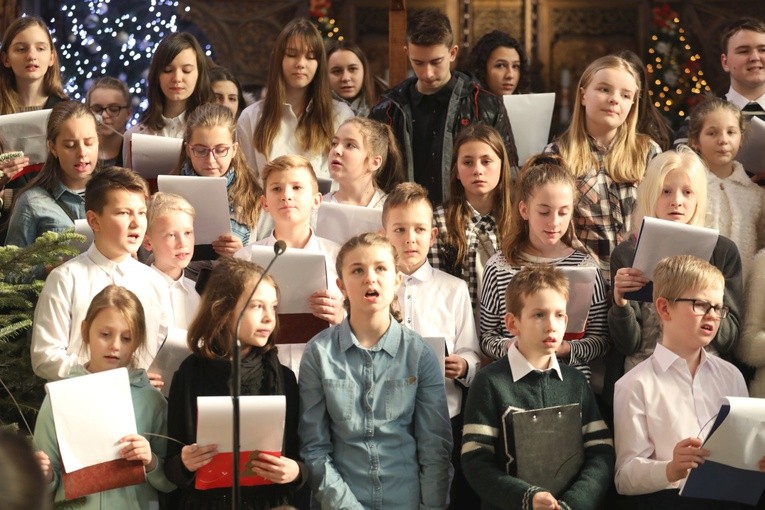 Kolędy dla hospicjum w Wilamowicach - 2018