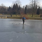 Pokaz ratownictwa na lodzie w Parku Śląskim 