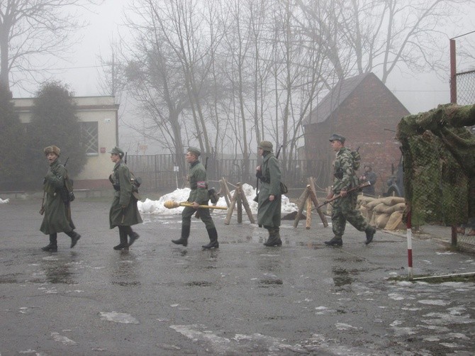 Rekonstrukcja walk o Miechowice z 1945 roku