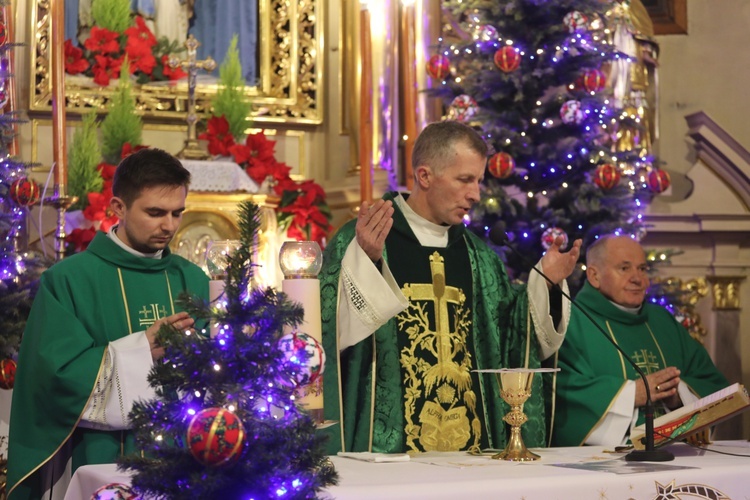 Poświęcenie sztandaru Rycerzy Kolumba w Gilowicach