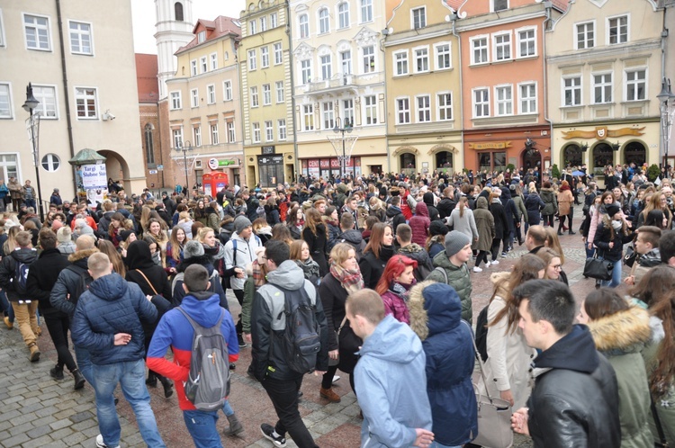 Polonez na opolskim Rynku