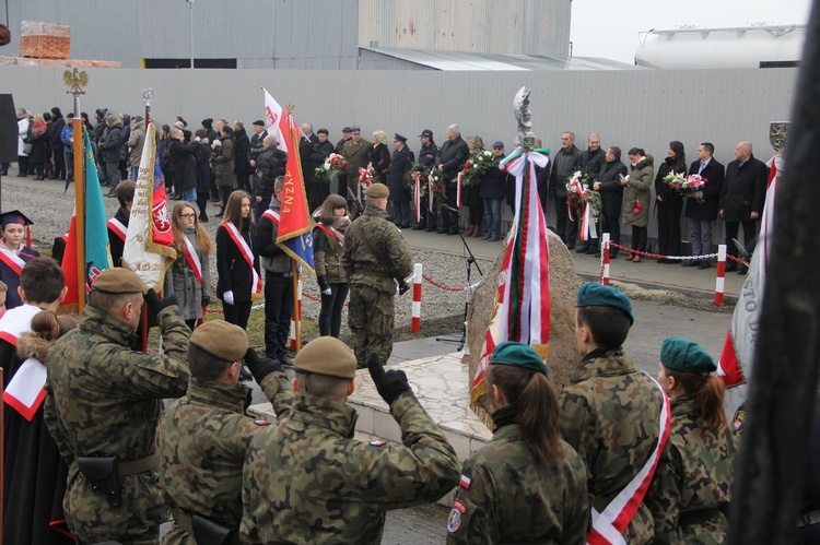 Rocznica rozstrzelania 54 zakładników w Dębicy