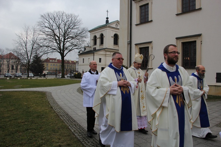 Diecezjalne obchody Dnia Życia Konsekrowanego w Łowiczu