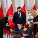 W twarzach, losach tych osób, zawarta jest dramatyczna historia Polski