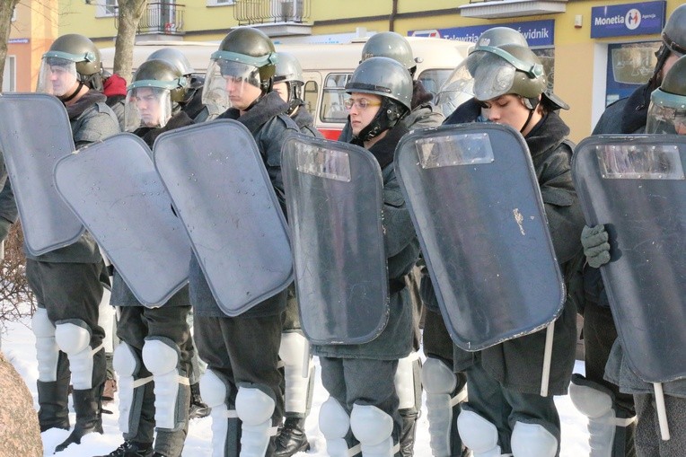 Rekonstrukcja świdnickich spacerów od lat odbywa się w rocznicę tamtych wydarzeń