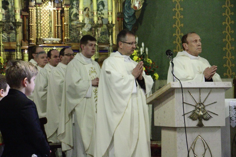 Poświęcenie tablicy upamiętniającej Helenę Kmieć