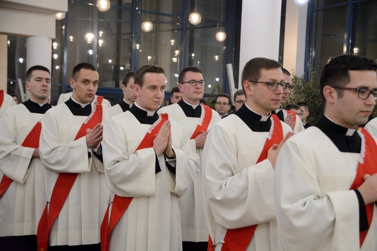 Rozesłanie diakonów na praktyki