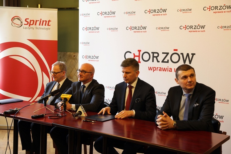 Podpisanie umowy na stworzenie systemu inteligentnego zarządzania ruchem w Chorzowie