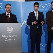 Od 1 lipca wynagrodzenia rezydentów nie mniejsze niż 4 tys. - 4,7 tys. zł 