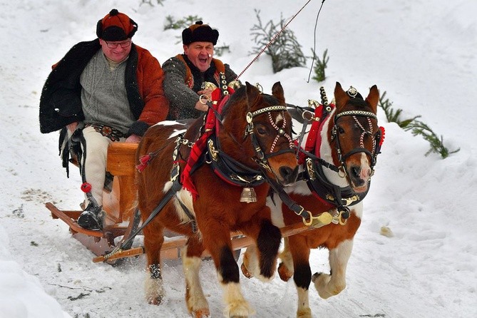 Góralskie wyścigi na śniegu