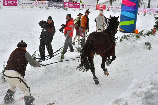 Góralskie wyścigi na śniegu