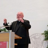 Niemieccy biskupi za udzielaniem Komunii św. małżonkom niekatolickim
