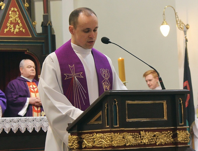 Podziękowanie bp. Andrzejowi Iwaneckiemu 