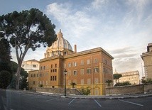 Watykan: kardynałowie o nowym trybie sądzenia przypadków pedofilii