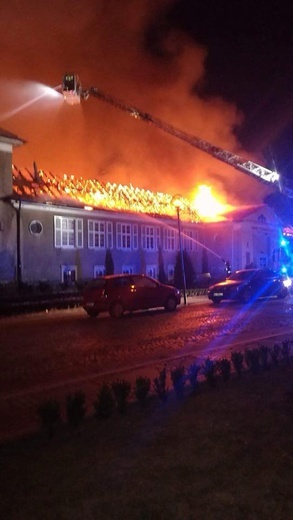 Pożar uzdrowiska w Szczawnie-Zdroju