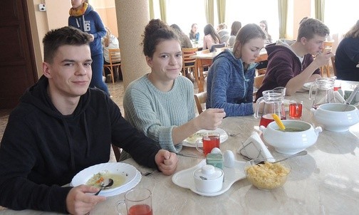 Podczas dni skupienia młodych stypendystów w Hałcnowie