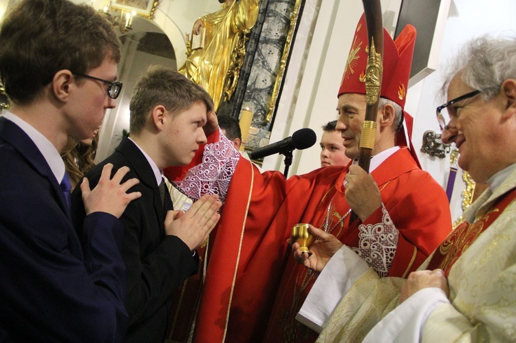 Bierzmowanie w Zakliczynie 2018, cz. 2