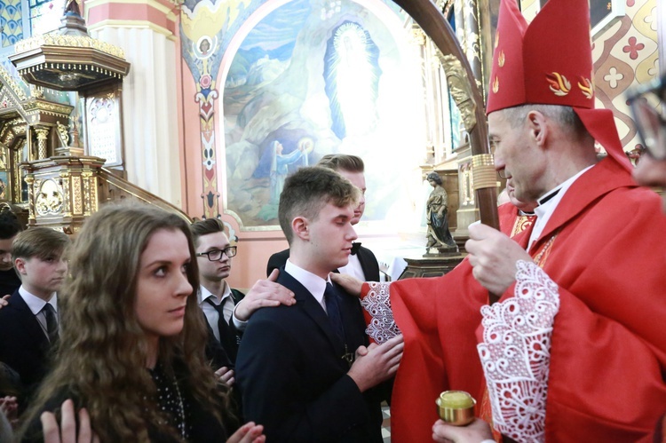 Bierzmowanie w Wierzchosławicach