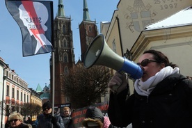 Zwolennicy aborcji protestowali na Ostrowie Tumskim