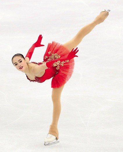 Alina Zagitowa w olimpijskim programie  krótkim uzyskała 82,92 pkt i ustanowiła rekord świata
