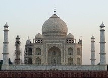 Indie wciąż zamknięte dla Franciszka