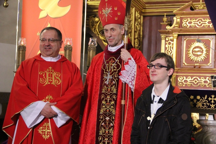 Bierzmowanie w nowosądeckiej bazylice, cz. I