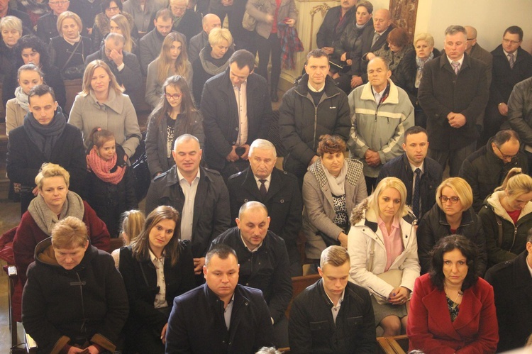 Bierzmowanie w nowosądeckiej bazylice, cz. I