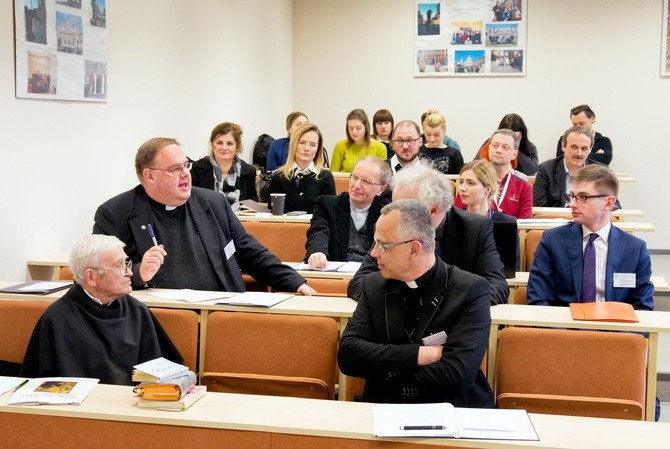 „Myśl mariologiczna i maryjna Johna Henry'ego Newmana”. Fotorelacja