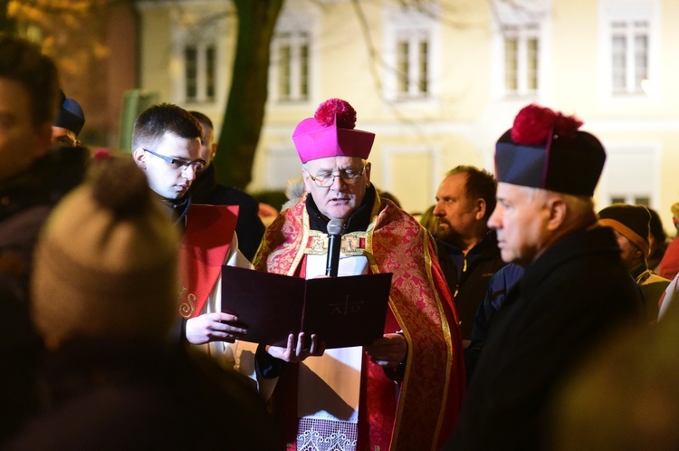 Droga Krzyżowa ulicami Olsztyna