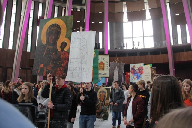 Diecezjalny Dzień Młodzieży w Świątyni Opatrzności Bożej