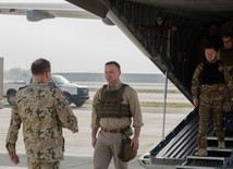 Prezydent i minister obrony odwiedzili polskich żołnierzy w Afganistanie