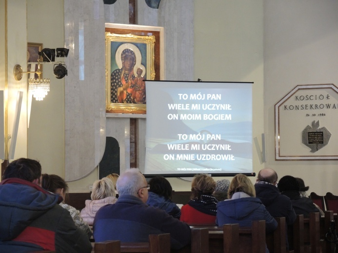 Krzyż Nadziei w kościele "przy dworcu"