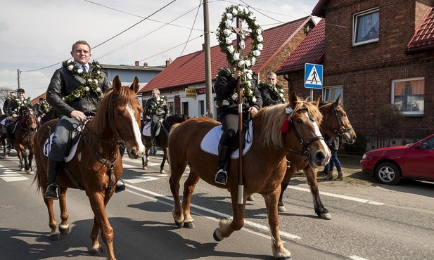 Modlitwa w siodłach