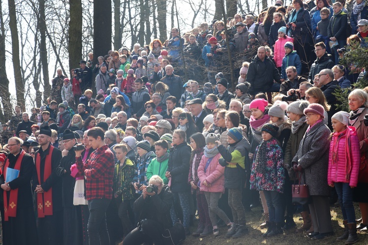 Wielki Piątek na wzgórzu kalwarii