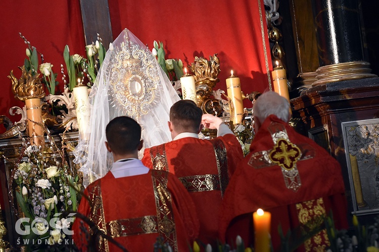 Wielki Piątek w katedrze