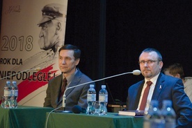 Ekspertami w debacie byli (od lewej): Dariusz Kupisz i Krzysztof Szewczyk.