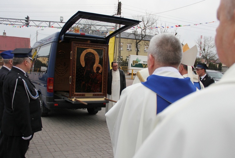 Witaj Maryjo w Ząbkach