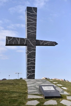 W Budapeszcie odsłonięto pomnik "Memento-Smoleńsk"