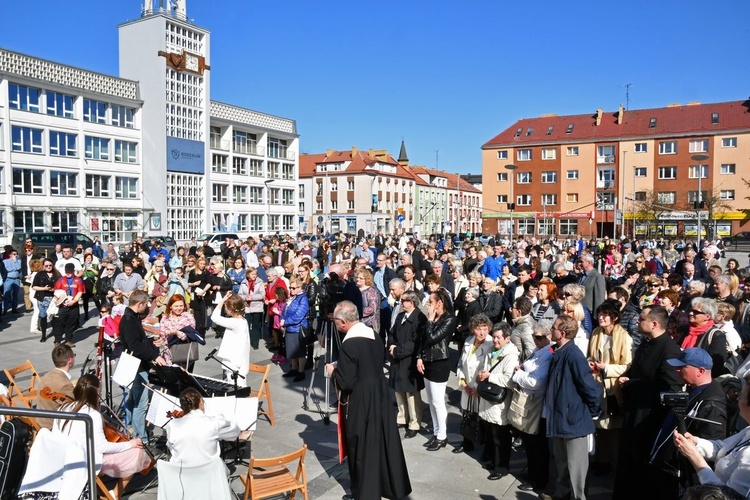 Koronka do Bożego Miłosierdzia w centrum Koszalina