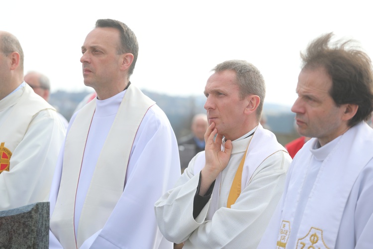 Pogrzeb śp. ks. prał. Jerzego Patalonga w Istebnej