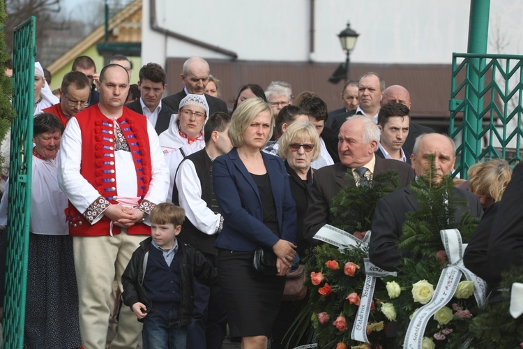 Pogrzeb śp. ks. prał. Jerzego Patalonga w Istebnej