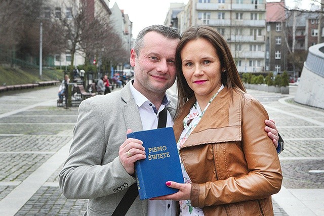 Kasia i Mariusz są małżeństwem od 21 lat. Prowadzą m.in. własną działalność gospodarczą. 