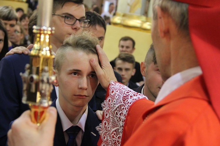 Bierzmowanie w Porąbce Uszewskiej