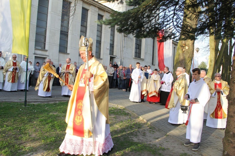 Poświęcenie odnowionej Kalwarii Krzyskiej