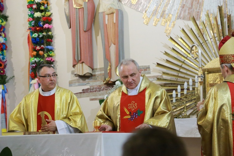 Bierzmowanie w Łąkcie Górnej