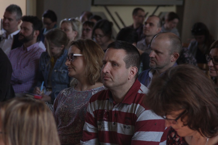 Konferencja "Wzmacnianie tożsamości dziecka"